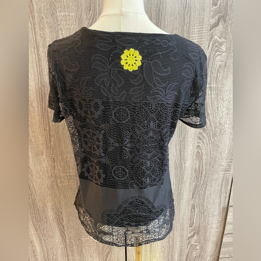 DESIGUAL Cute Black Lace Top with Yellow Embroidered Flower on back. Size M